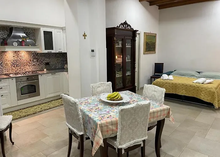Sasha House Casa Vacanze